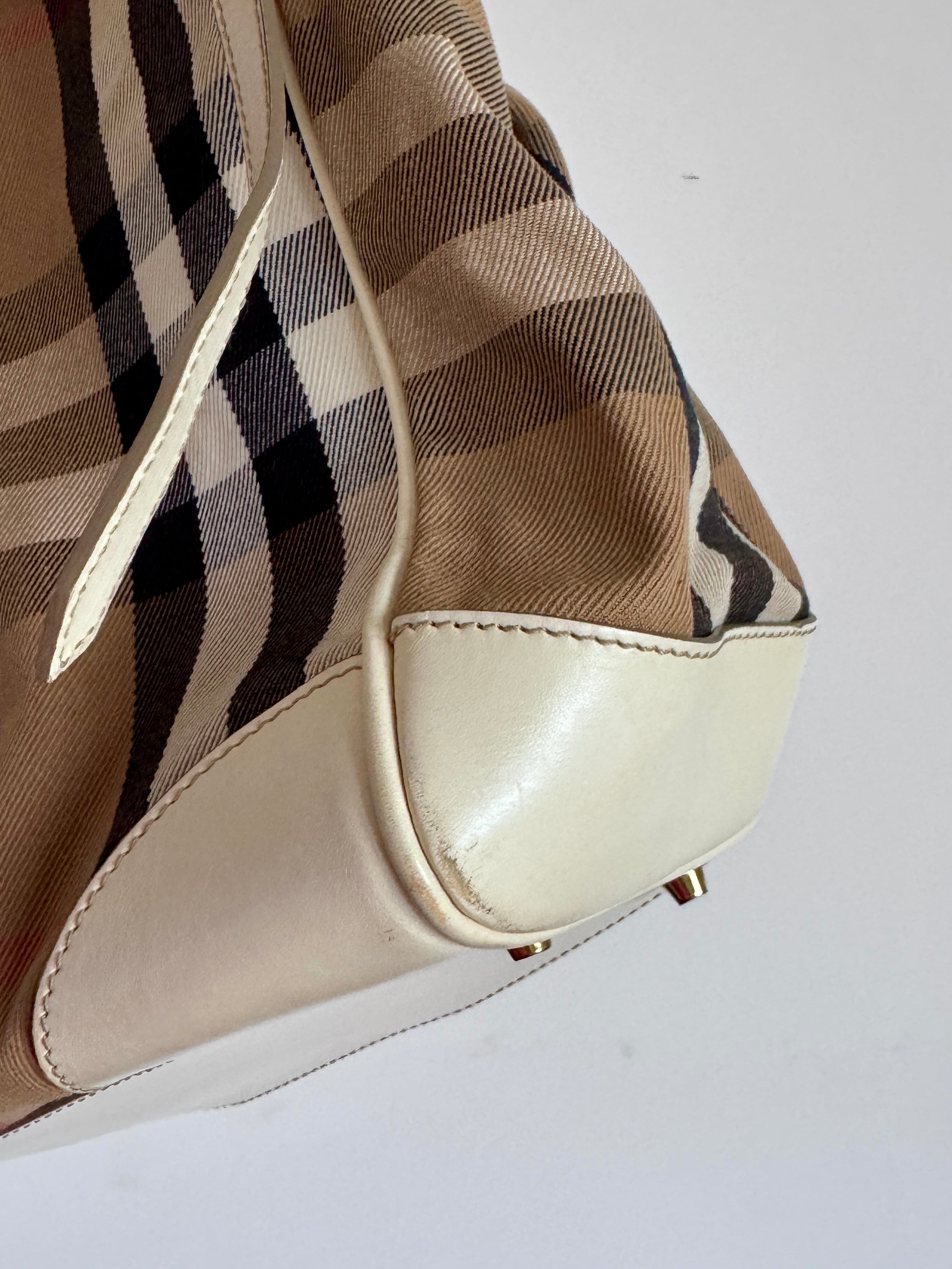 Burberry Haymarket Check
