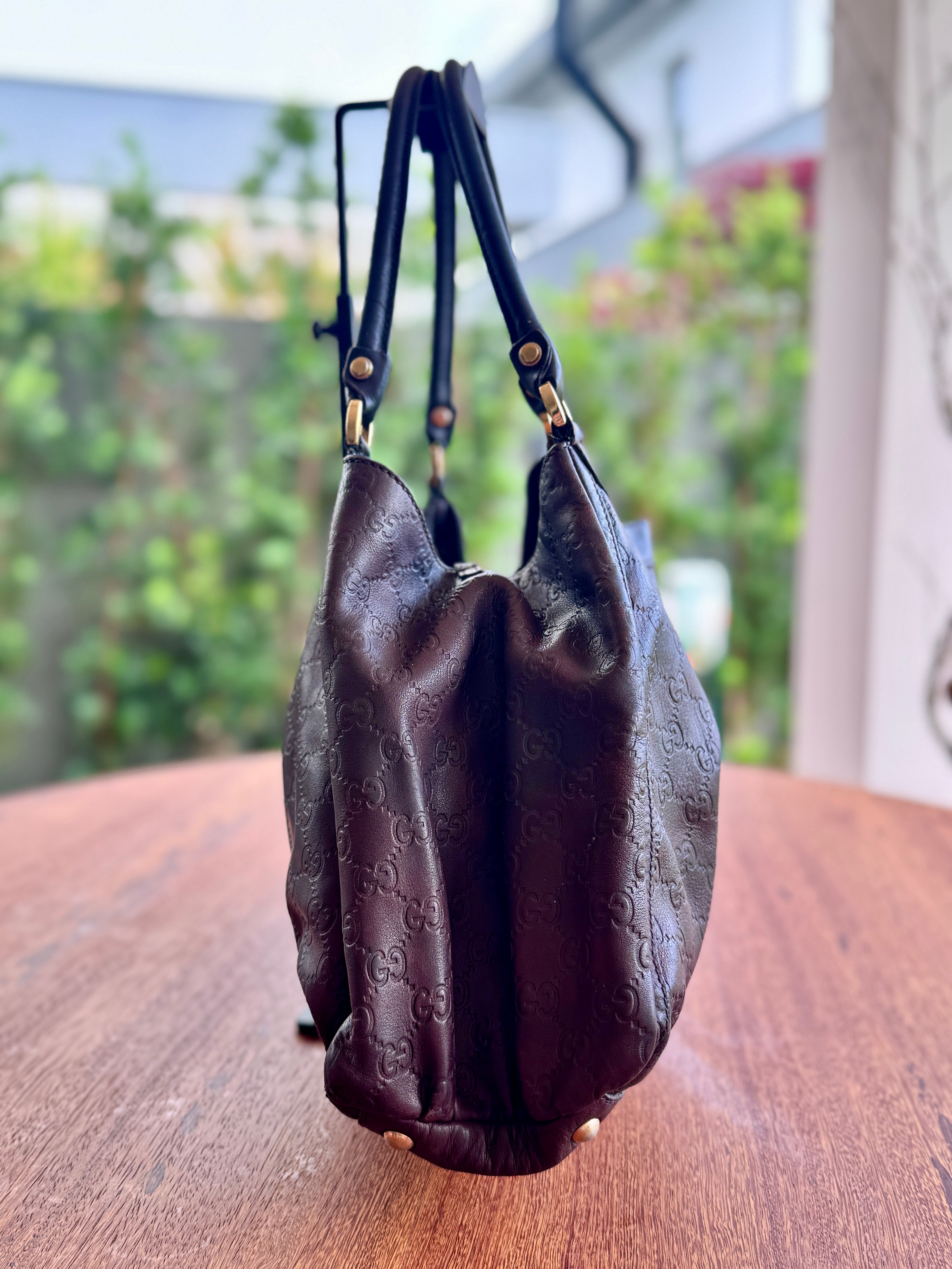 Gucci Guccissima GG Couro