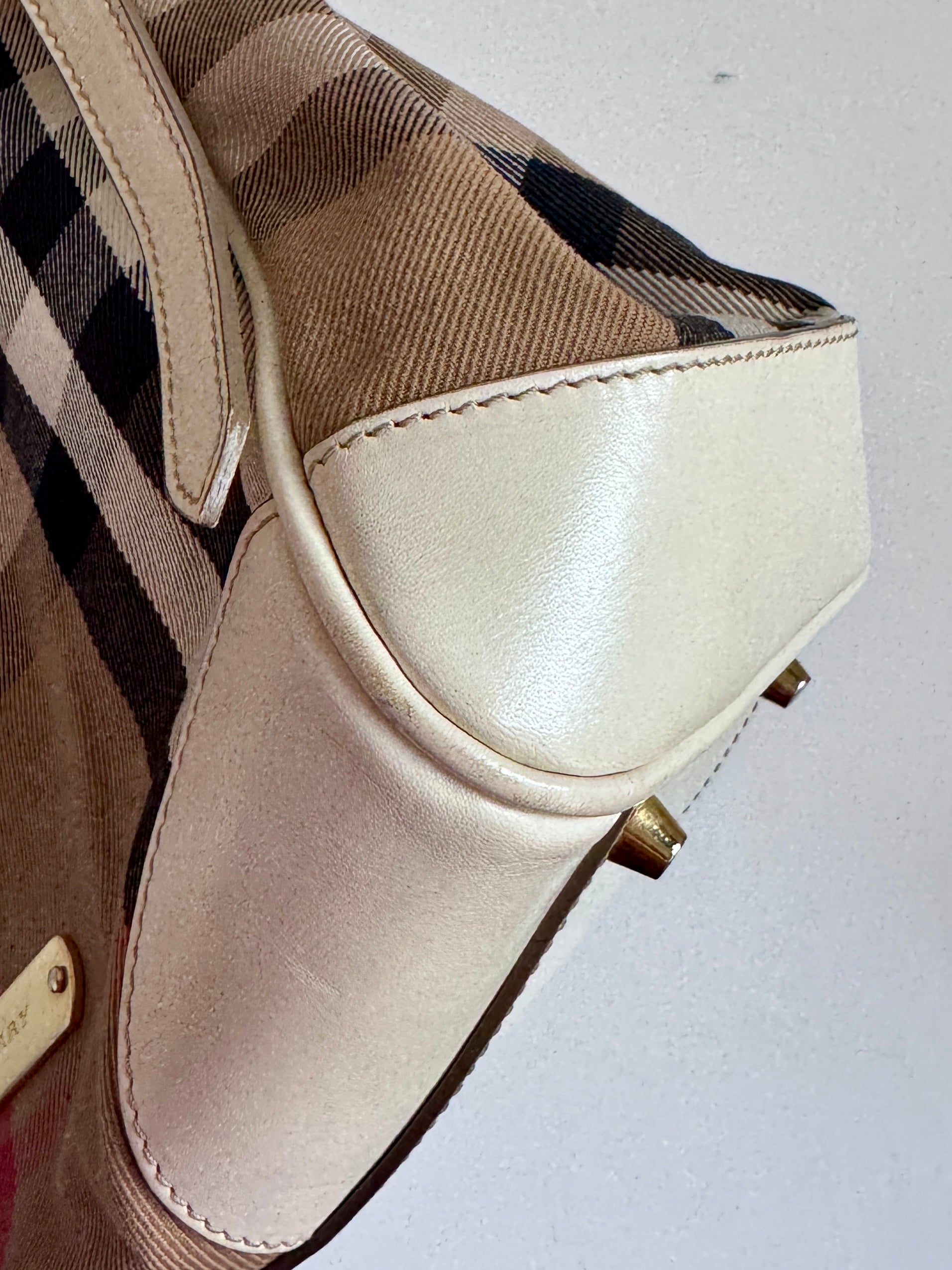 Burberry Haymarket Check