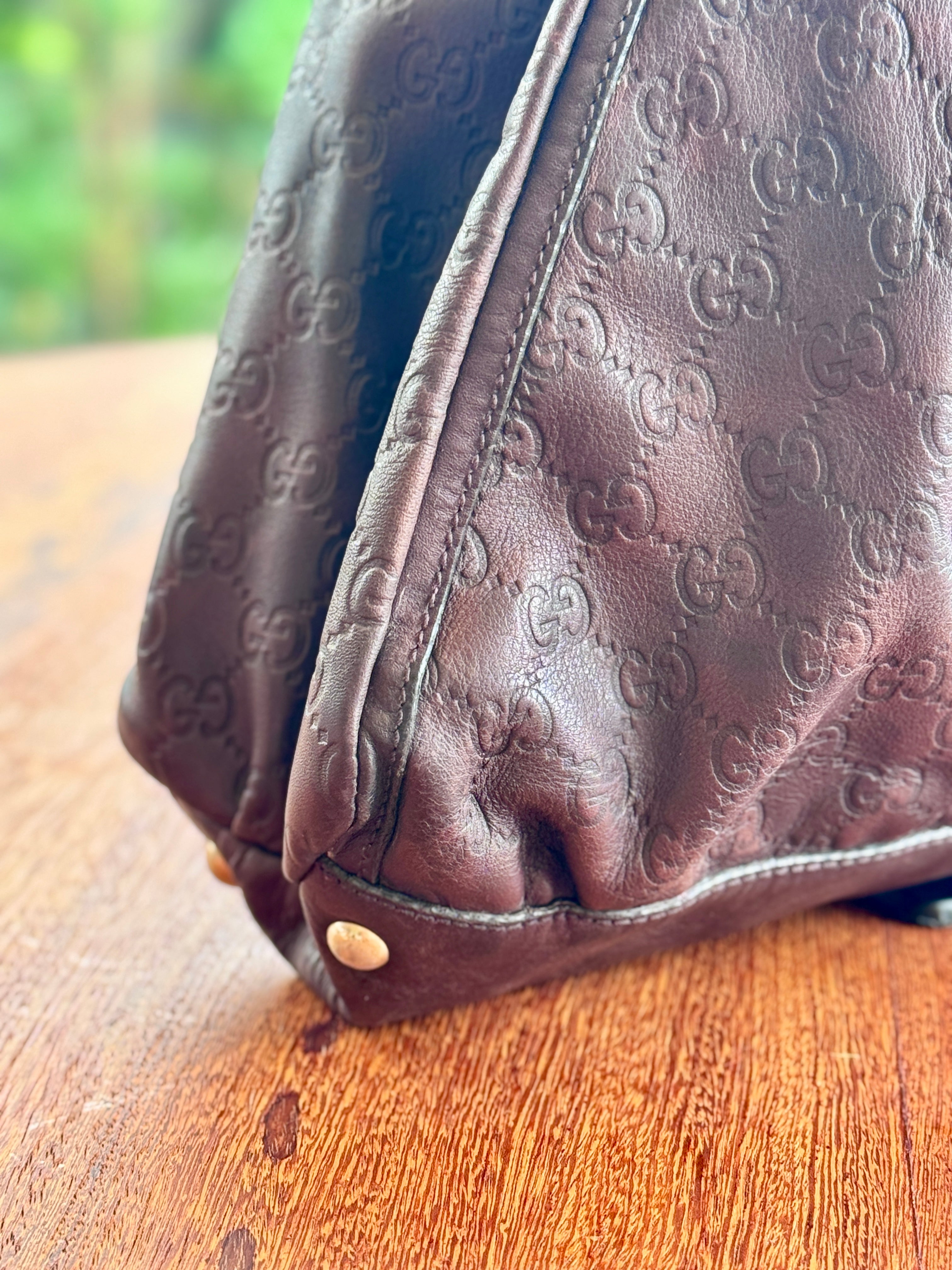 Gucci Guccissima GG Couro