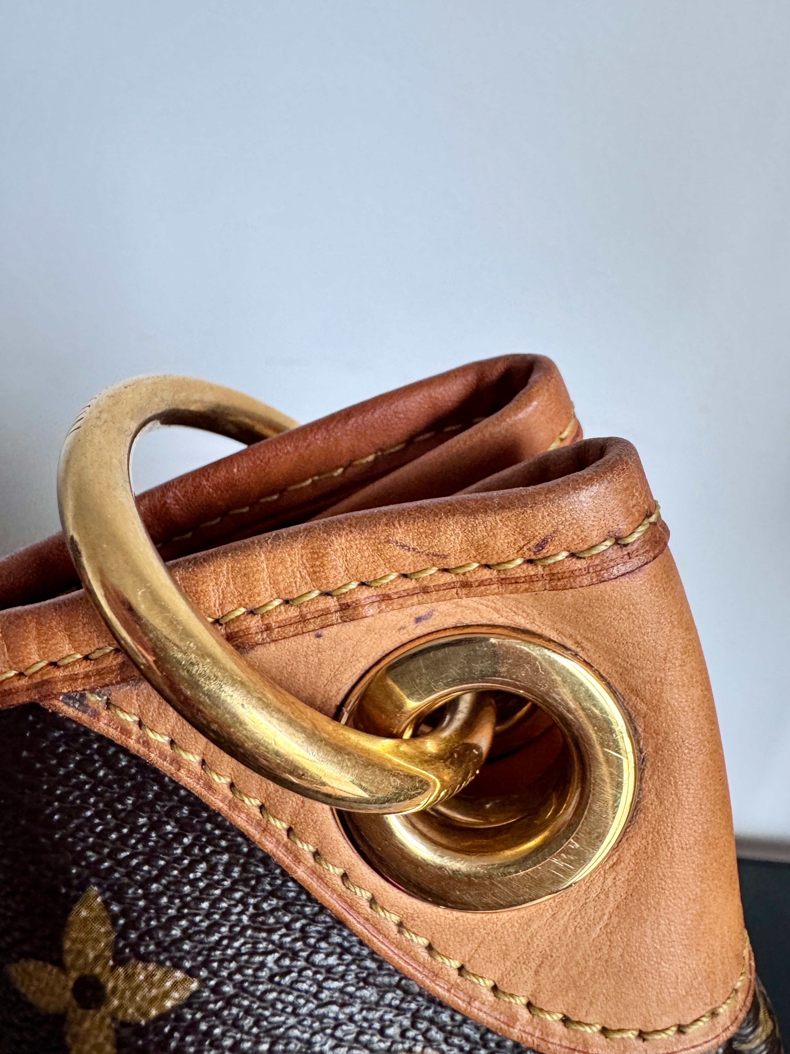 Louis Vuitton Galliera PM